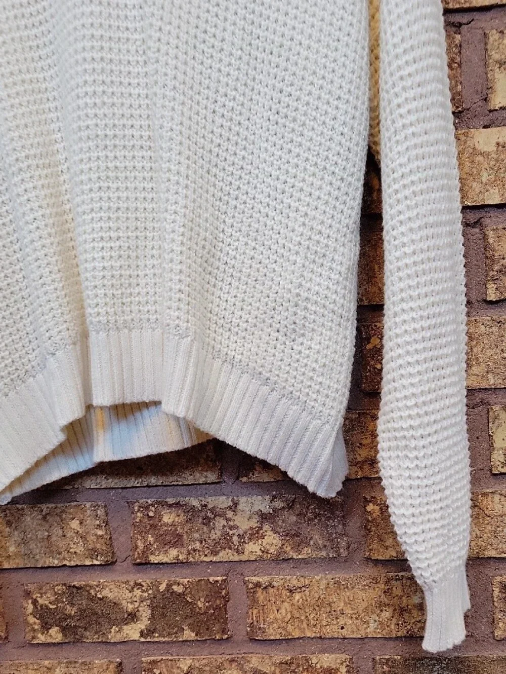 American Eagle Outfitters Chunky Knit Oversized Hooded Pullover Cream NWOT